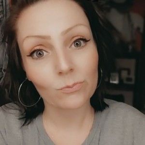 Meet your Posher, Joyce